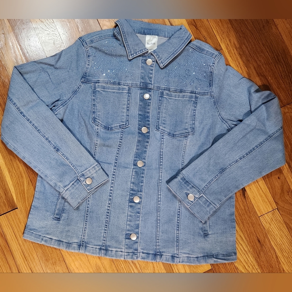 Misses Denim Long Sleeve Jean Jacket with Blue Bling NWT Size Medium